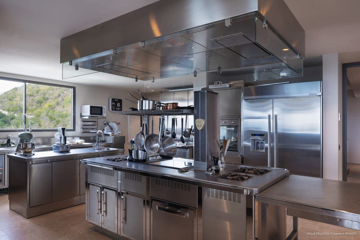 On a Hill Side Villa with Superb Amenities 3