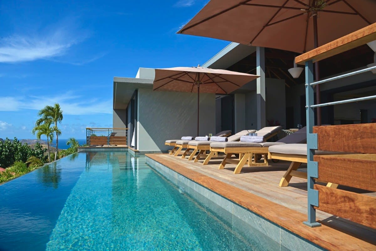Stylish And Modern Villa With Spectacular Fine Sunset 3