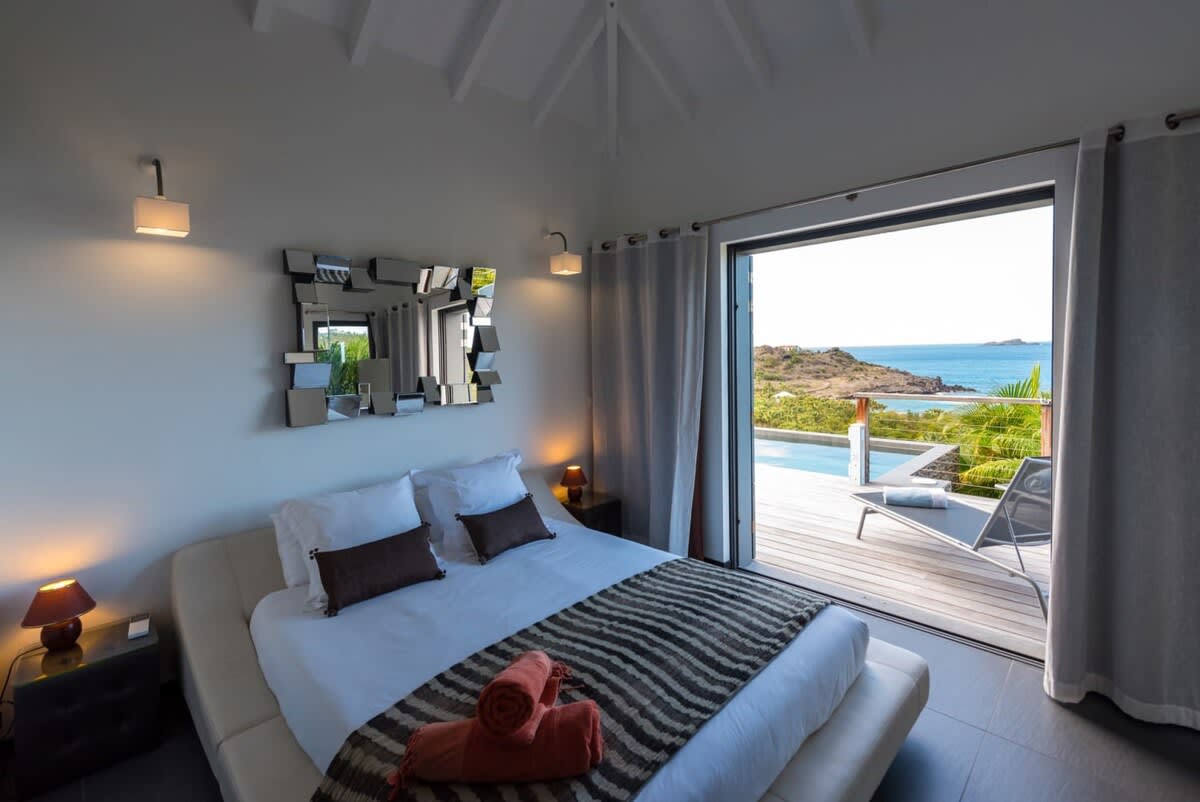 Refreshing Villa Atop the Hills of Lorient | Photo 4