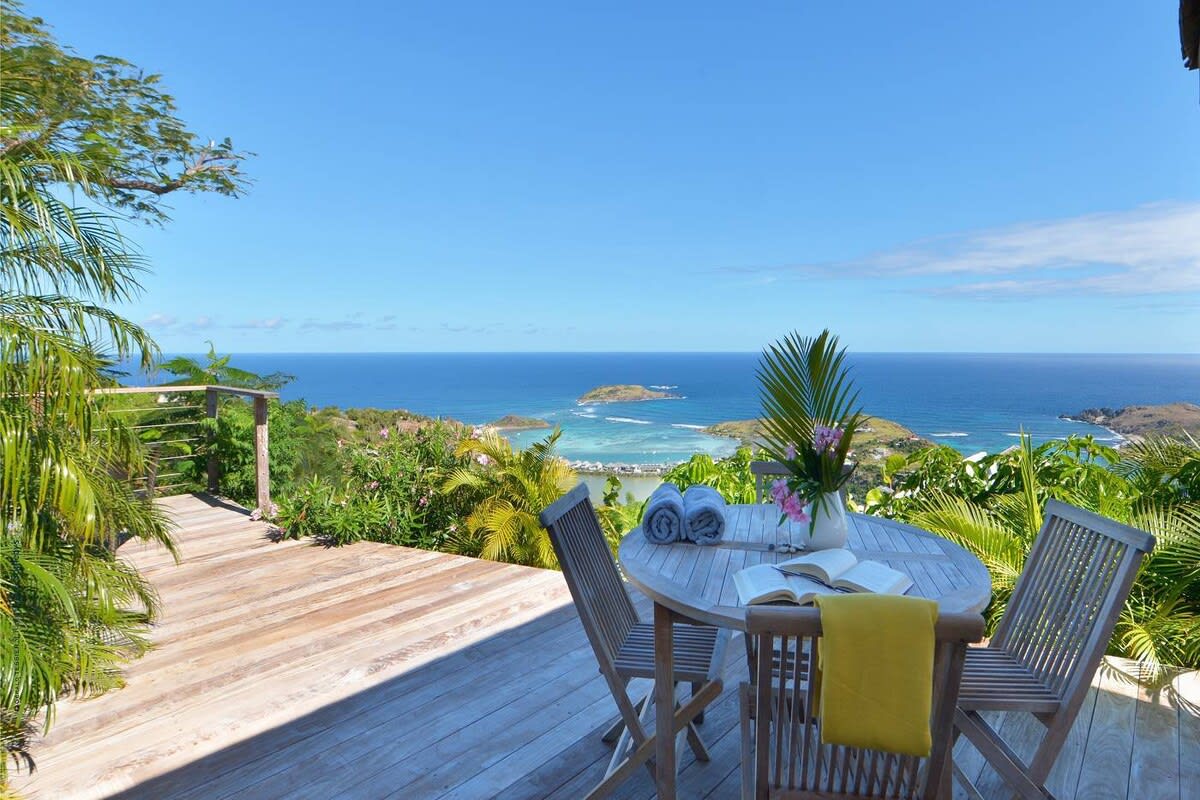 Contemporary Villa with Ocean Views Vitet 5