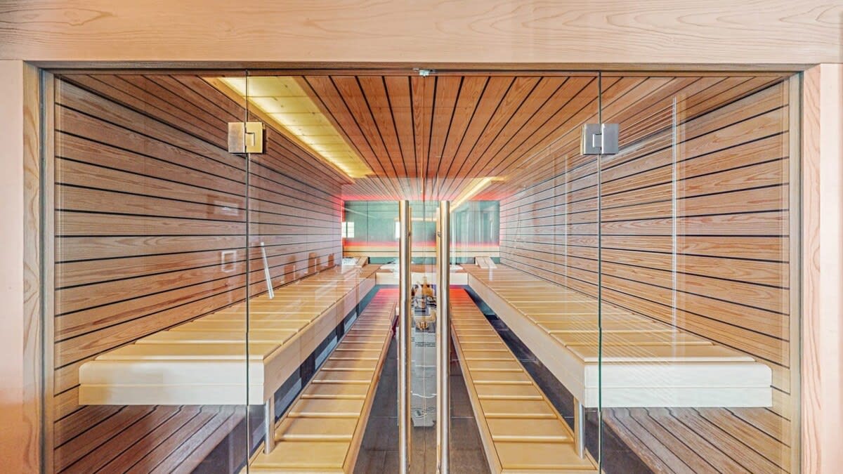 Beautiful Modern Chalet in the Gstaad Region :) !!:)