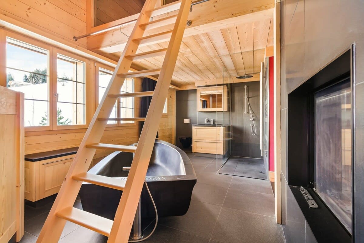 Beautiful Modern Chalet in the Gstaad Region :) !!:)