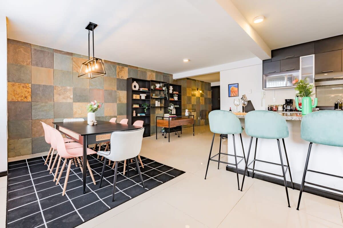 Artful Roma Norte Stay Near Museums & Cafes — Ciudad de México, Ciudad de México — vacation rental