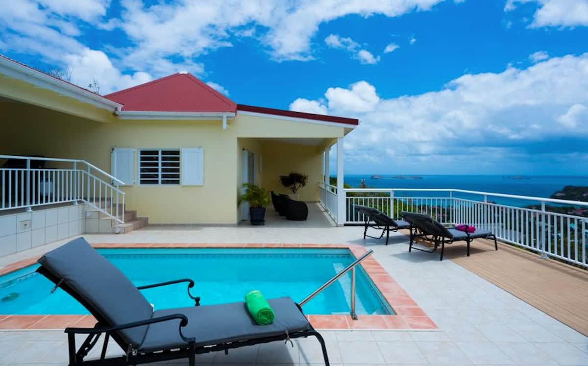 Warm Welcome Villa on St. Jean Heights