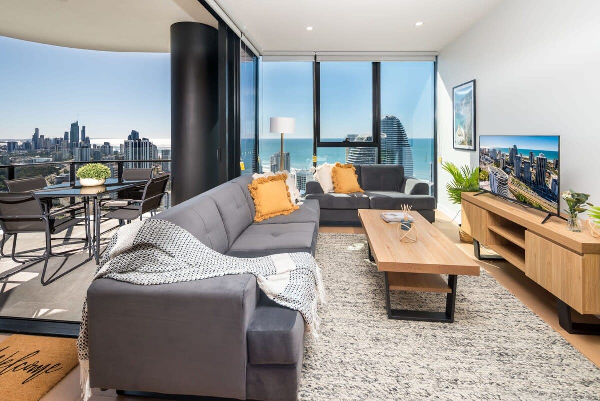 Discover our exquisite 2-bed, 2-bath apartment in the heart of Broadbeach, steps from the Gold Coast Casino. With stunning ocean views, a spacious balcony, and resort-style amenities, our modern retreat offers an iconic Gold Coast getaway.