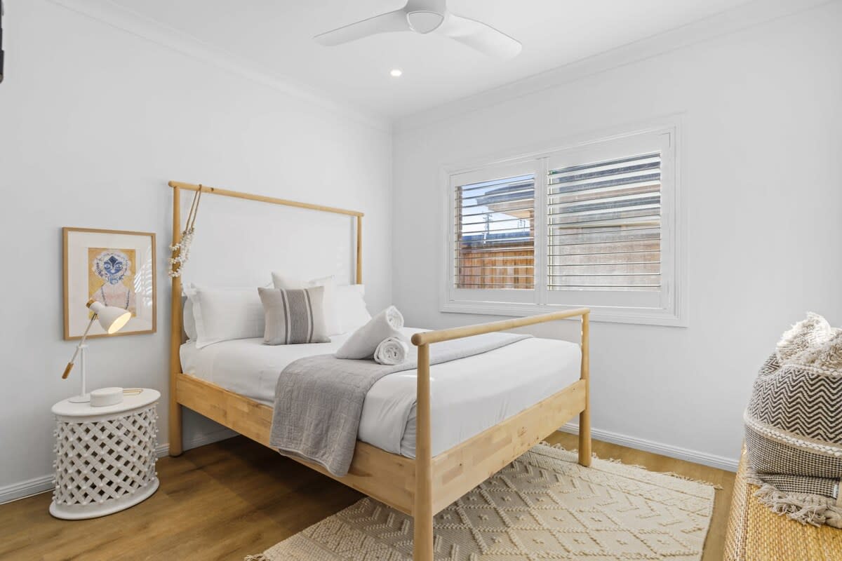 Main Bedroom - Each bedroom is designed with your comfort in mind, boasting cozy beds, soft linens, and ample storage space for your belongings. Wake up feeling refreshed and ready to embrace the day's adventures