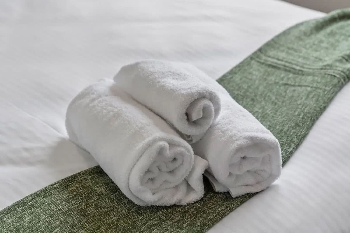 Fresh towels provided