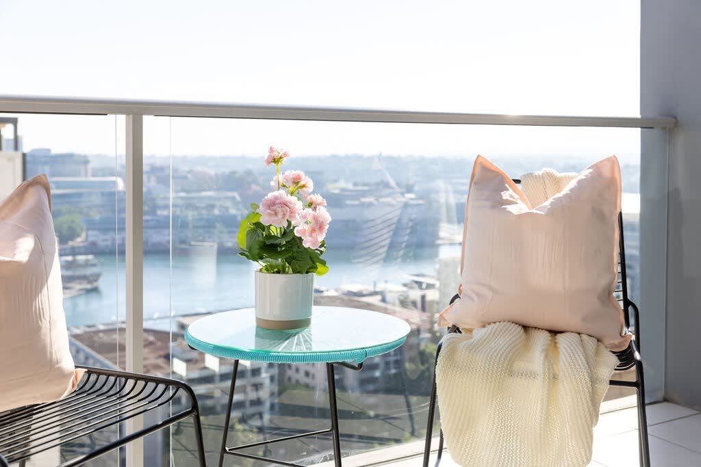 A Modern 2BR Apt with Amazing Darling Harbour View — Sydney, New South Wales — vacation rental