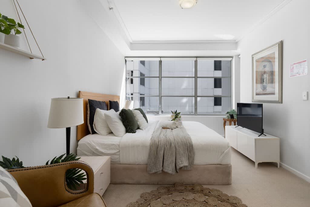 A Comfy 2BR Apt for 7 Next to Darling Harbour — Sydney, New South Wales — vacation rental