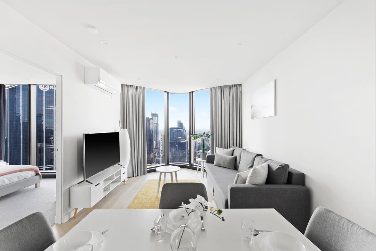 A 3BR Apt Next to Melbourne Central, FREE Parking — Melbourne, Victoria — vacation rental