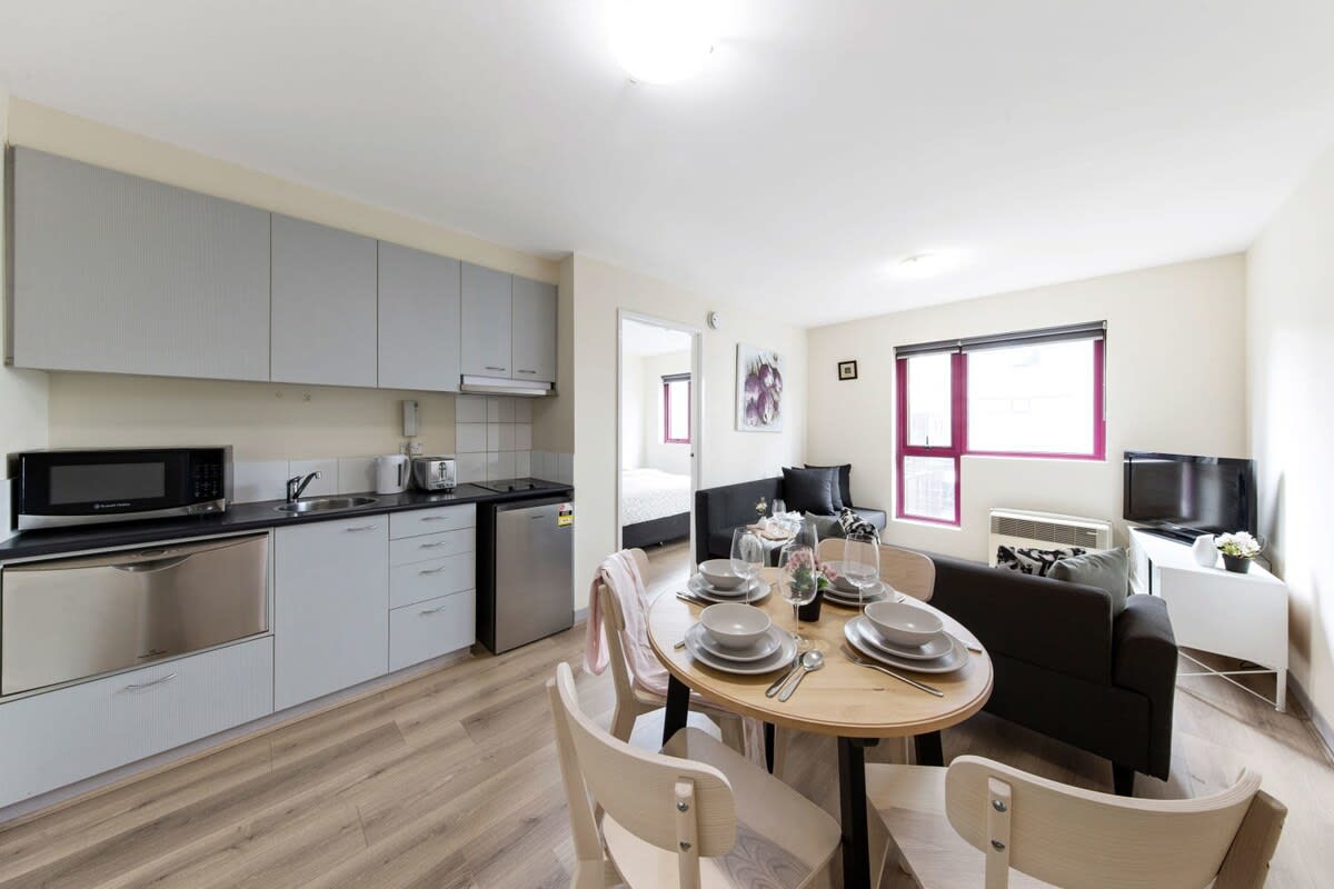 A Chic Apt on Swanston St Near to Melbourne Uni β Carlton, Victoria β vacation rental