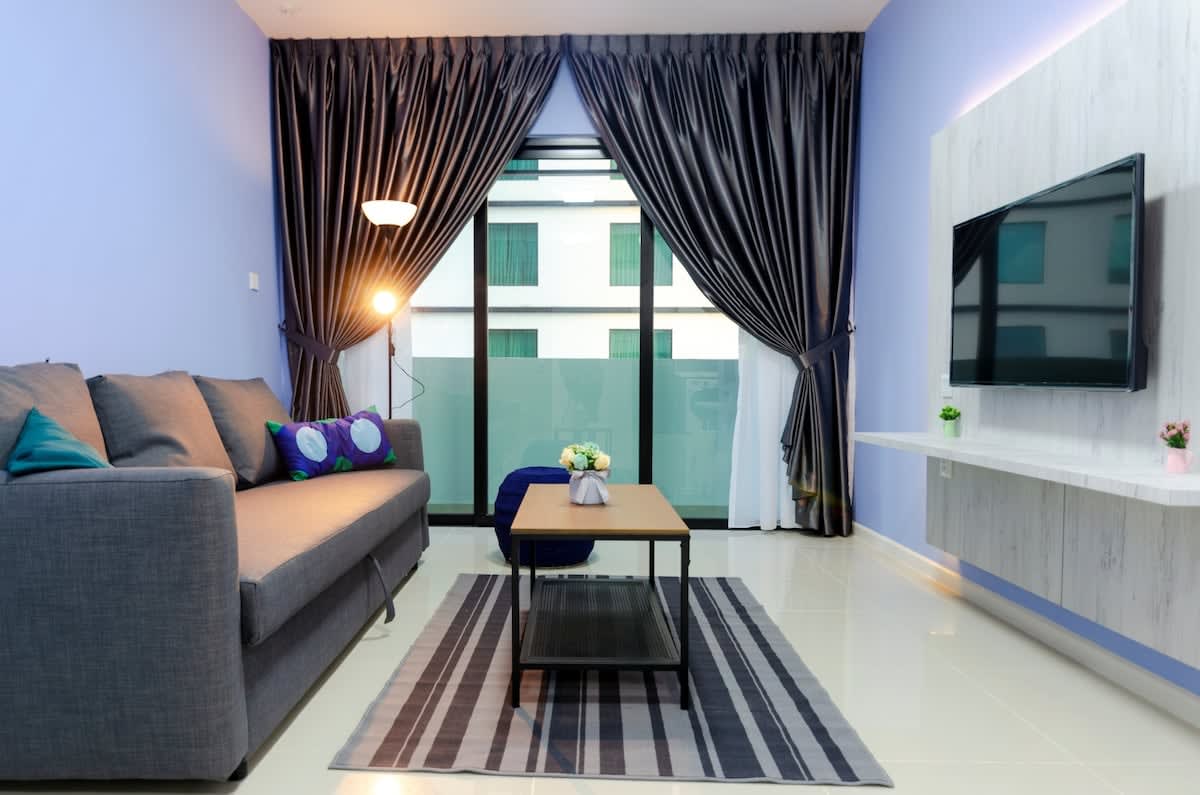 Cozy & High Floor Suite in Suasana JB 15, Views — Johor Bahru, Johor — vacation rental