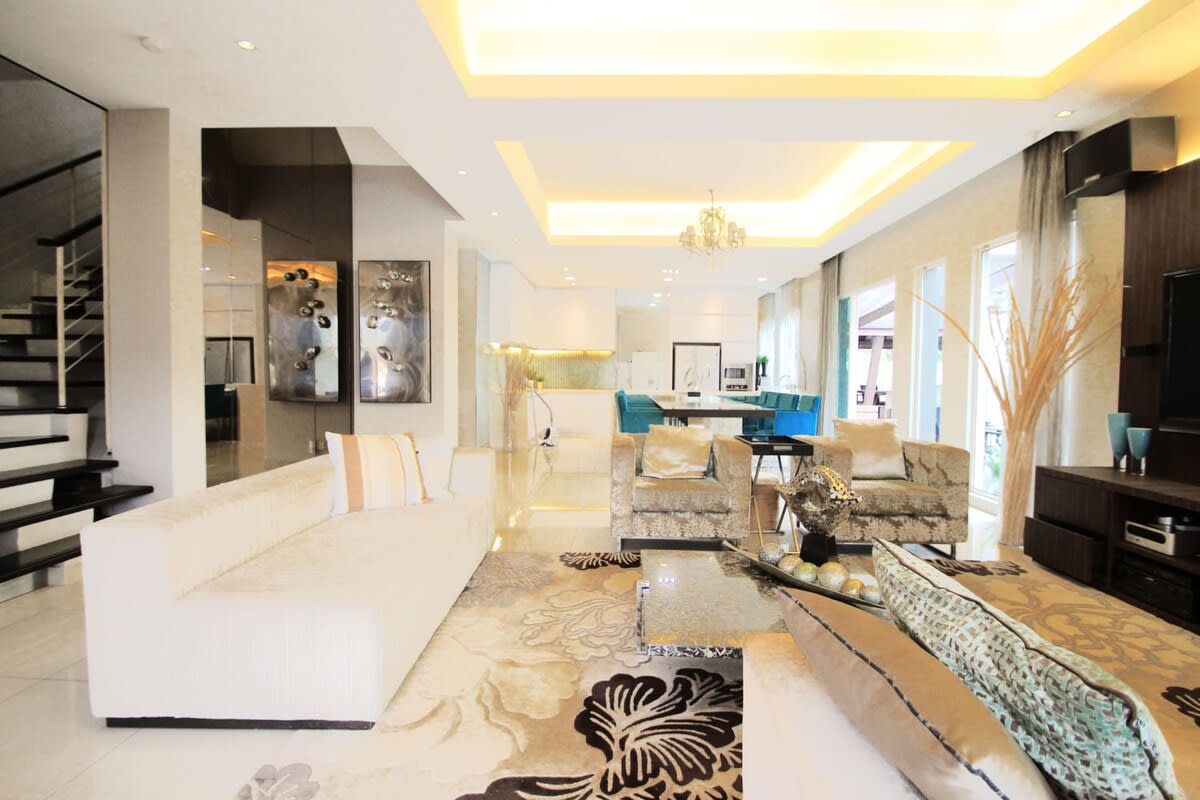 A Stylish & Comfy 4BR House with Gazebo — Cheras, Selangor — vacation rental