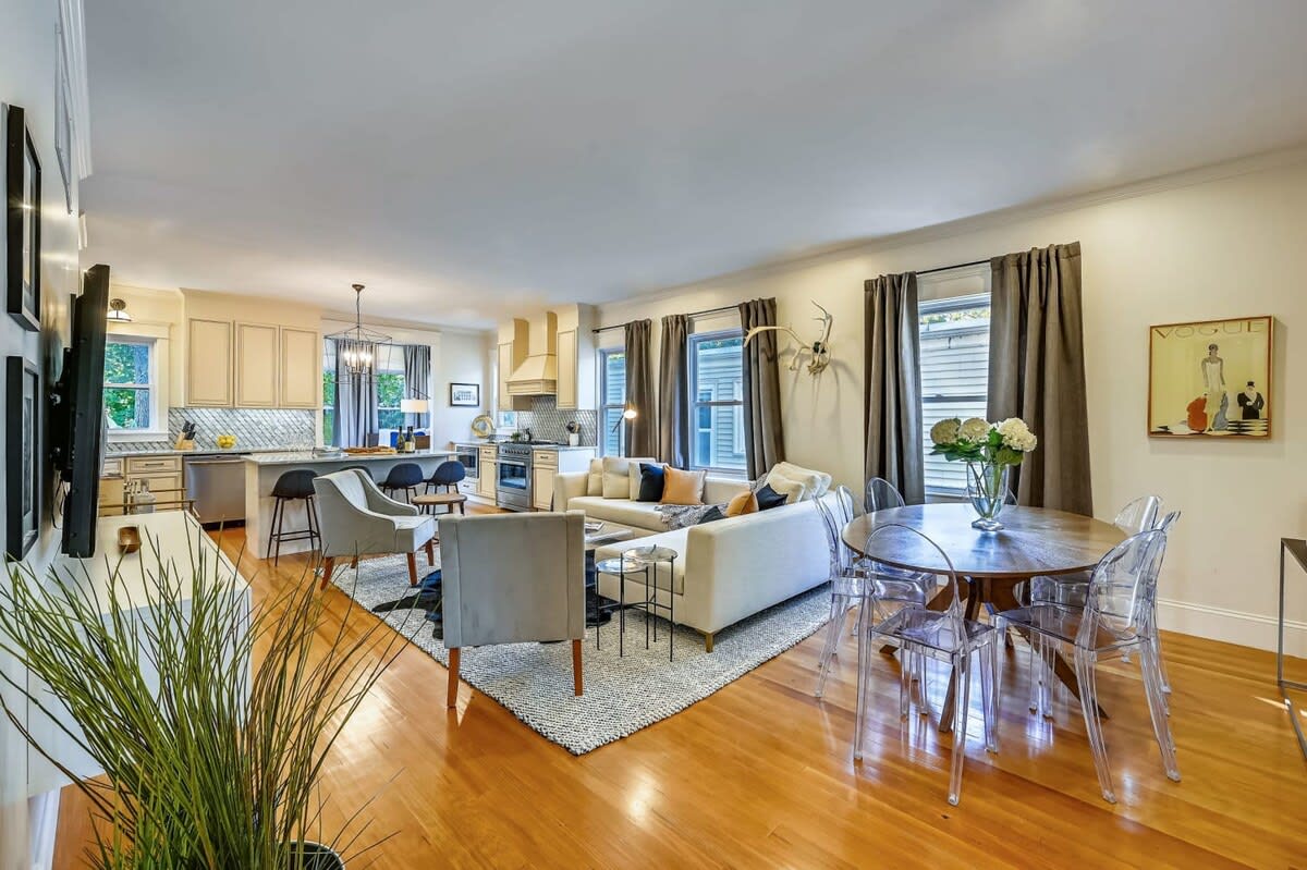 New Luxury Renovation | Near T — Boston, MA — vacation rental