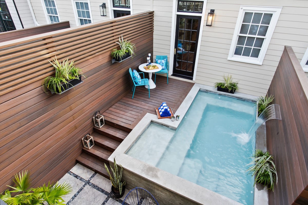 Luxe Carriage House | Heated Pool | Near River St — Savannah, GA — vacation rental
