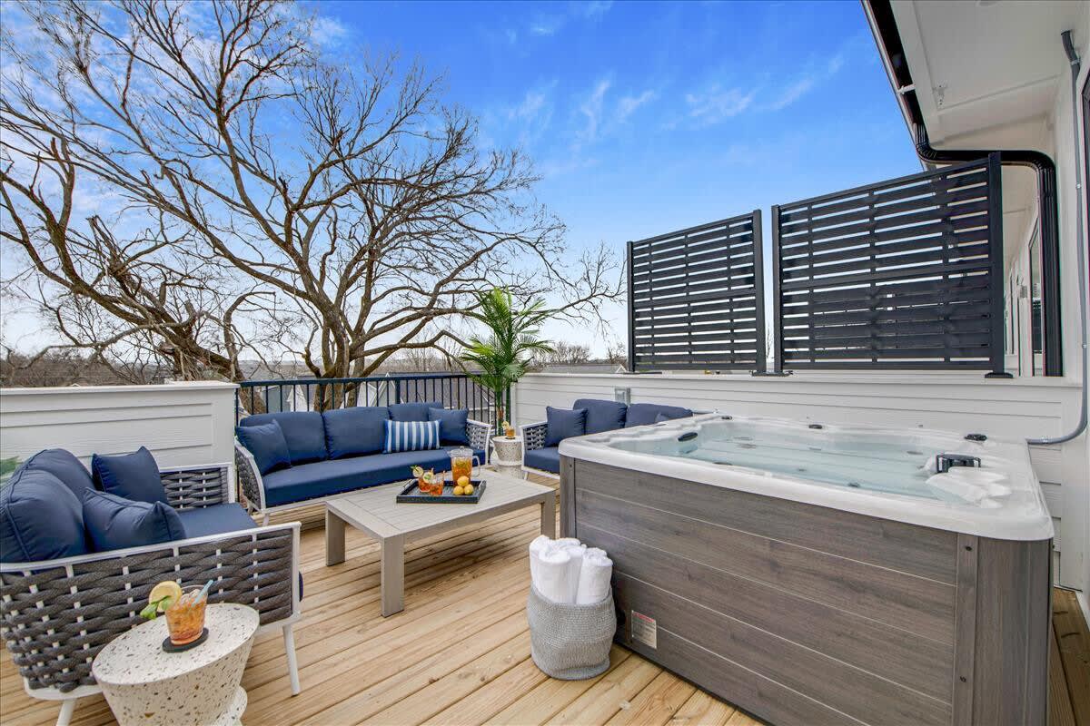 Modern Southern Townhomes | Private Hot Tub — Nashville, TN — vacation rental