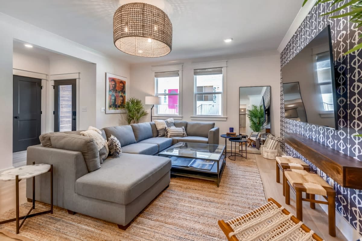 Three Luxury Townhomes | Near Five Points β Nashville, TN β vacation rental