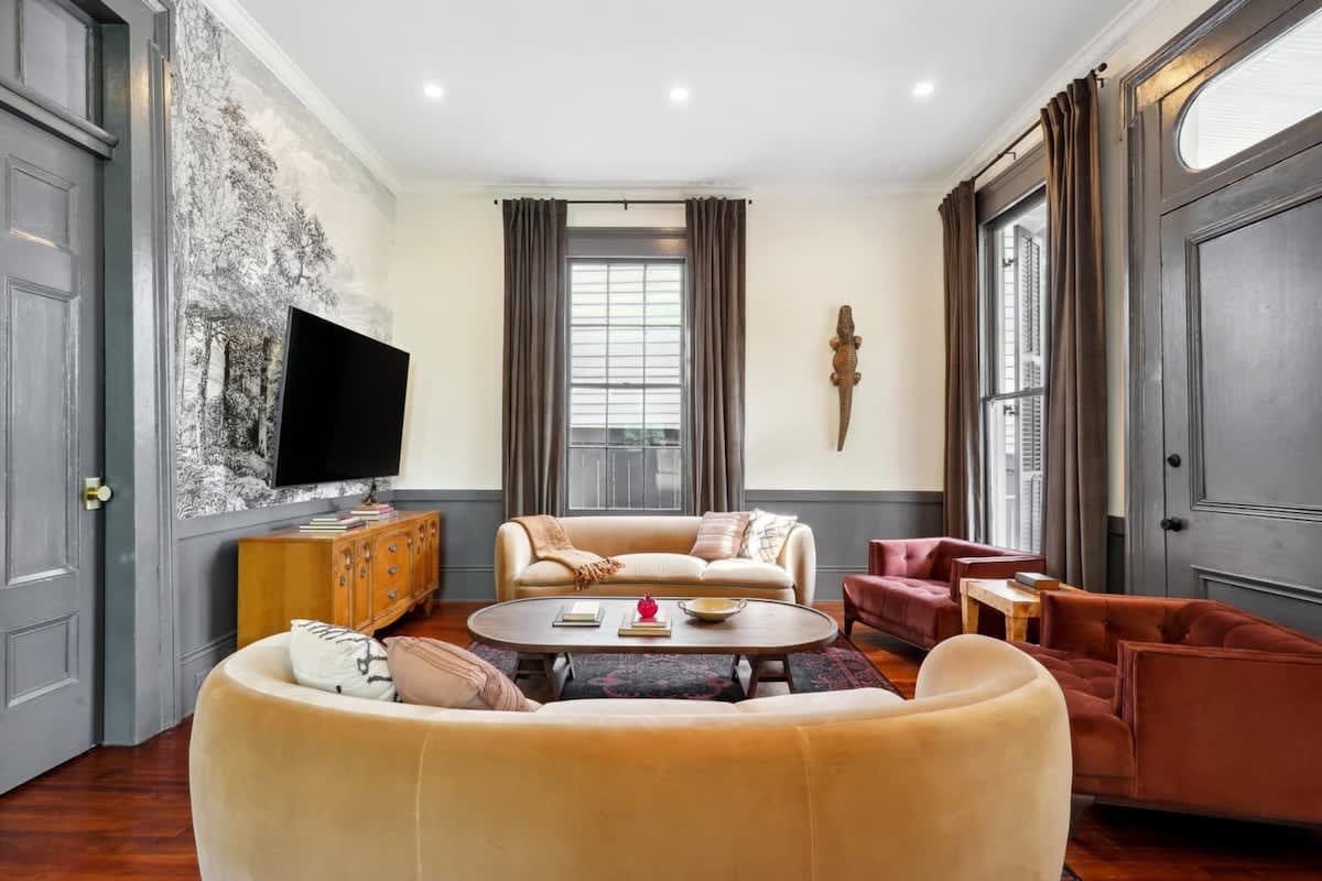 5 Bedroom Designer Home on Magazine | Pool & Spa — New Orleans, LA — vacation rental