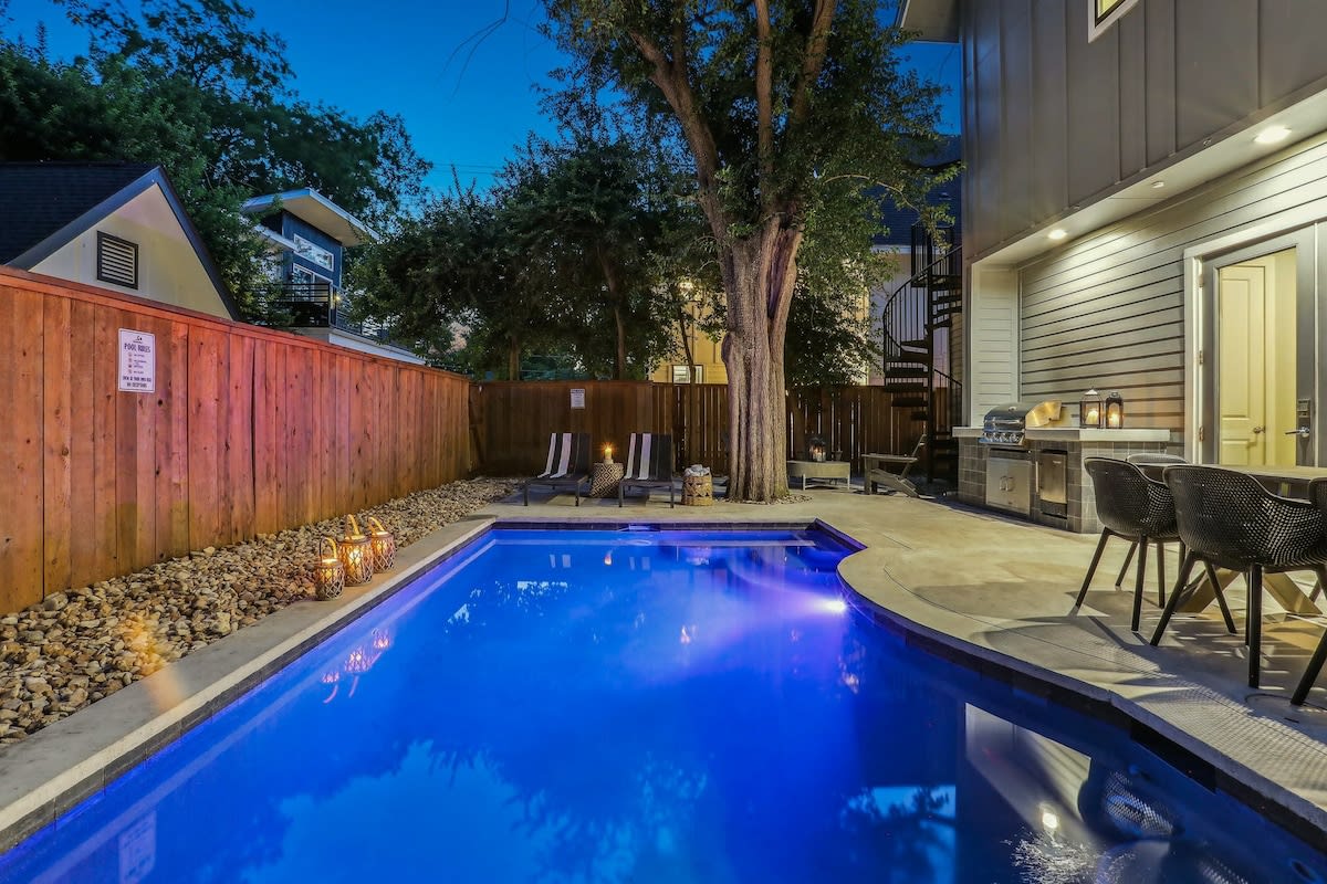 Modern Estate | Private Heated Pool — Austin, TX — vacation rental