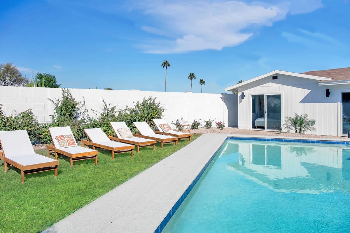 7BR Scottsdale Retreat, Pool, Casita & Lawn Games in Scottsdale, AZ