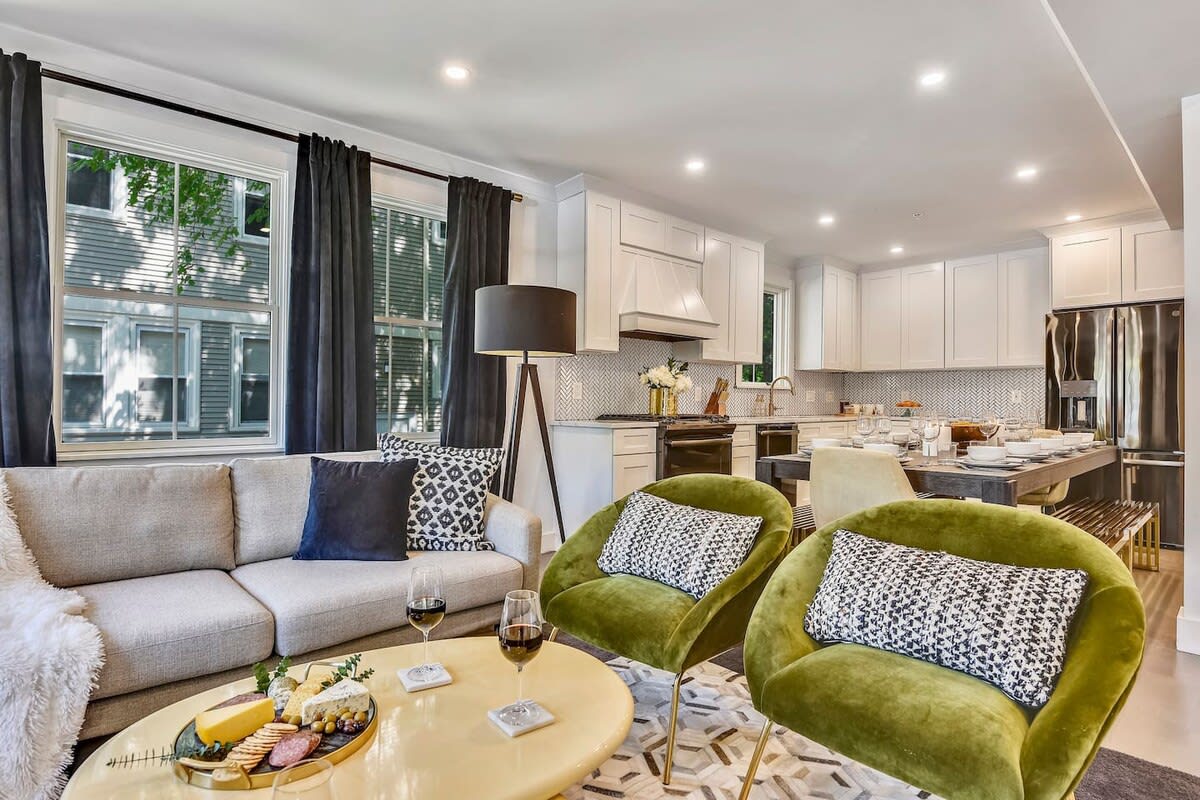 Luxe Boston Condo | Near T β Boston, MA β vacation rental