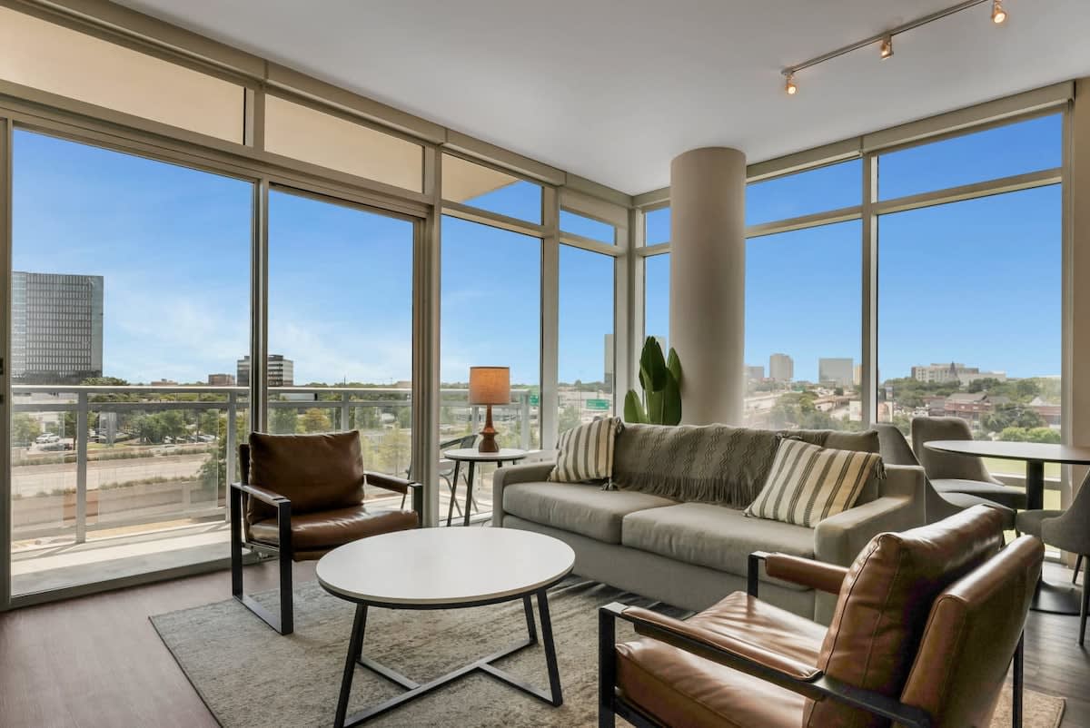 The Preston Beauty I Premium 2BR in Dallas 4