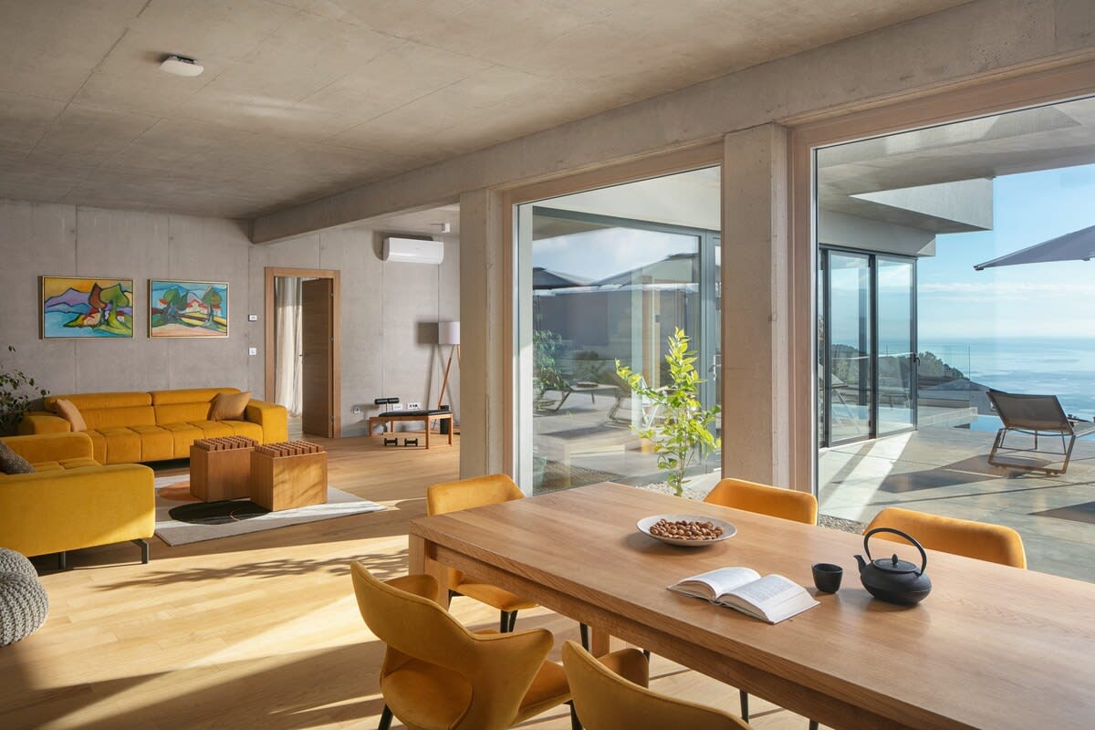 View 9