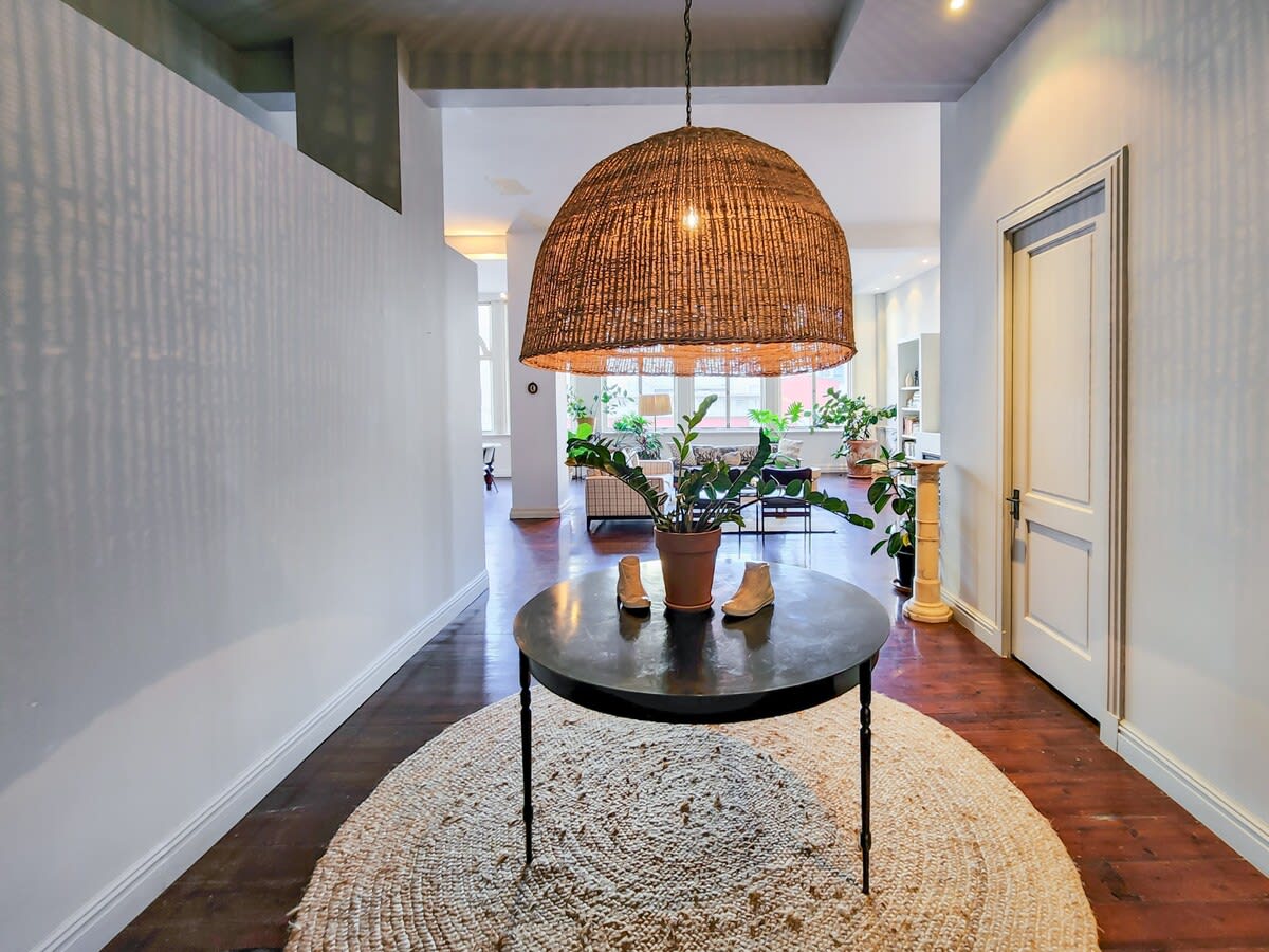 View 8