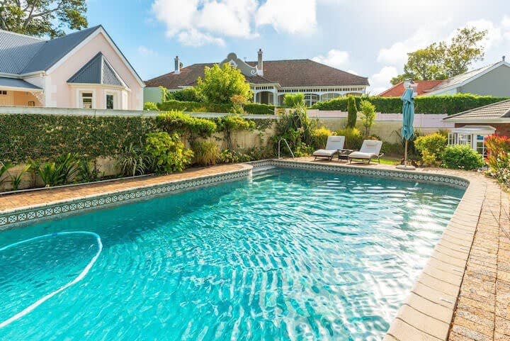 Farmstyle|Family Home with modern touches and pool and ⚡ Inverter Back Up Power⚡ — Cape Town, Western Cape — vacation rental