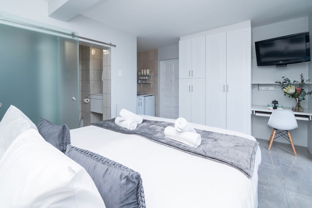 View 10