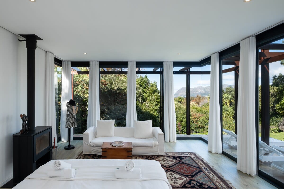 View 3