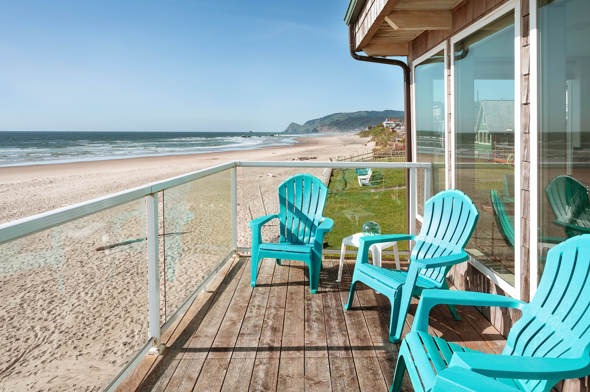 Beachfront, Hot Tub, BBQ | The Perfect Wave