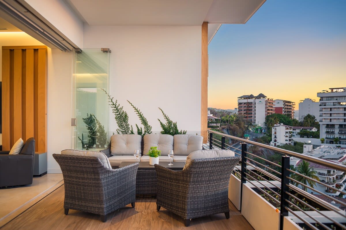 View 10