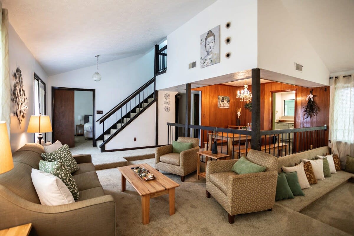 Near Hospital & Dining- Merry on Moorcroft — Montgomery, AL — vacation rental