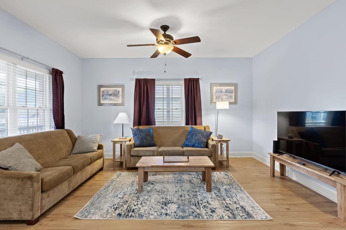 Near Downtown & UT Chattanooga - Highland Hideaway — Chattanooga, TN — vacation rental