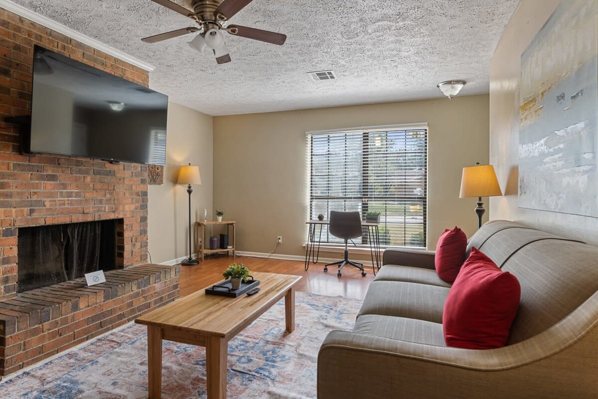 Minutes from Shopping & Dining- Montgomery Marvel — Montgomery, AL — vacation rental