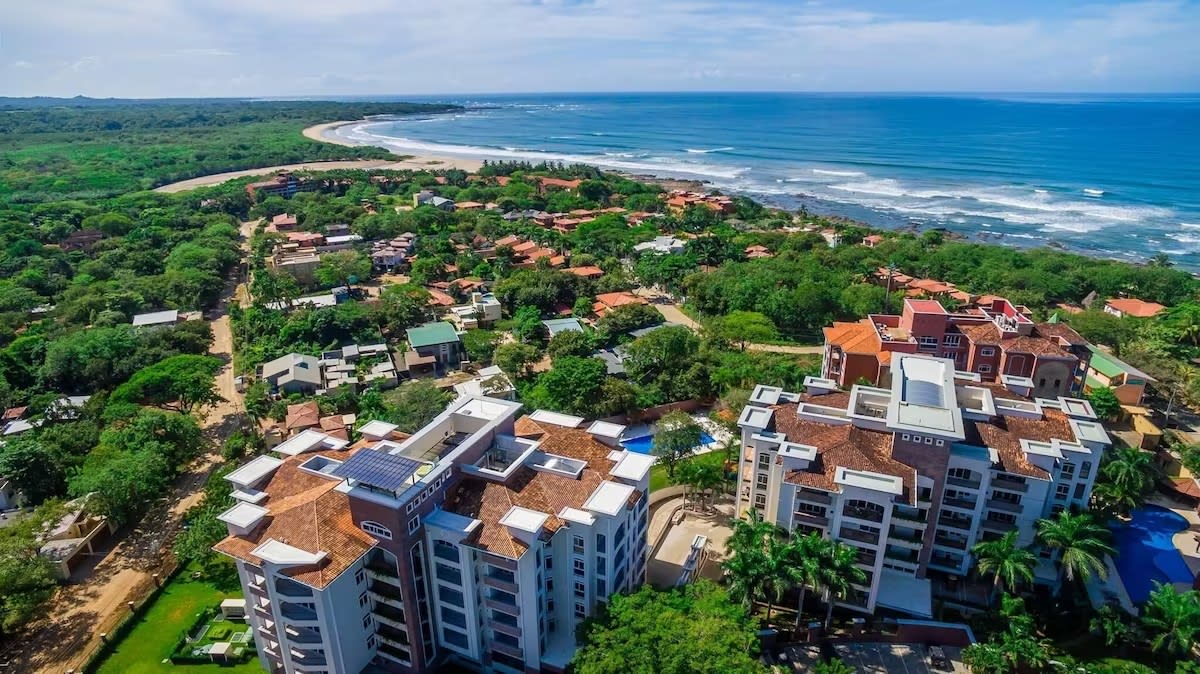 Welcome to Langosta Beach Condo! Enjoy Family Fun and Ocean Views - Vacation Rental in Tamarindo, Costa Rica