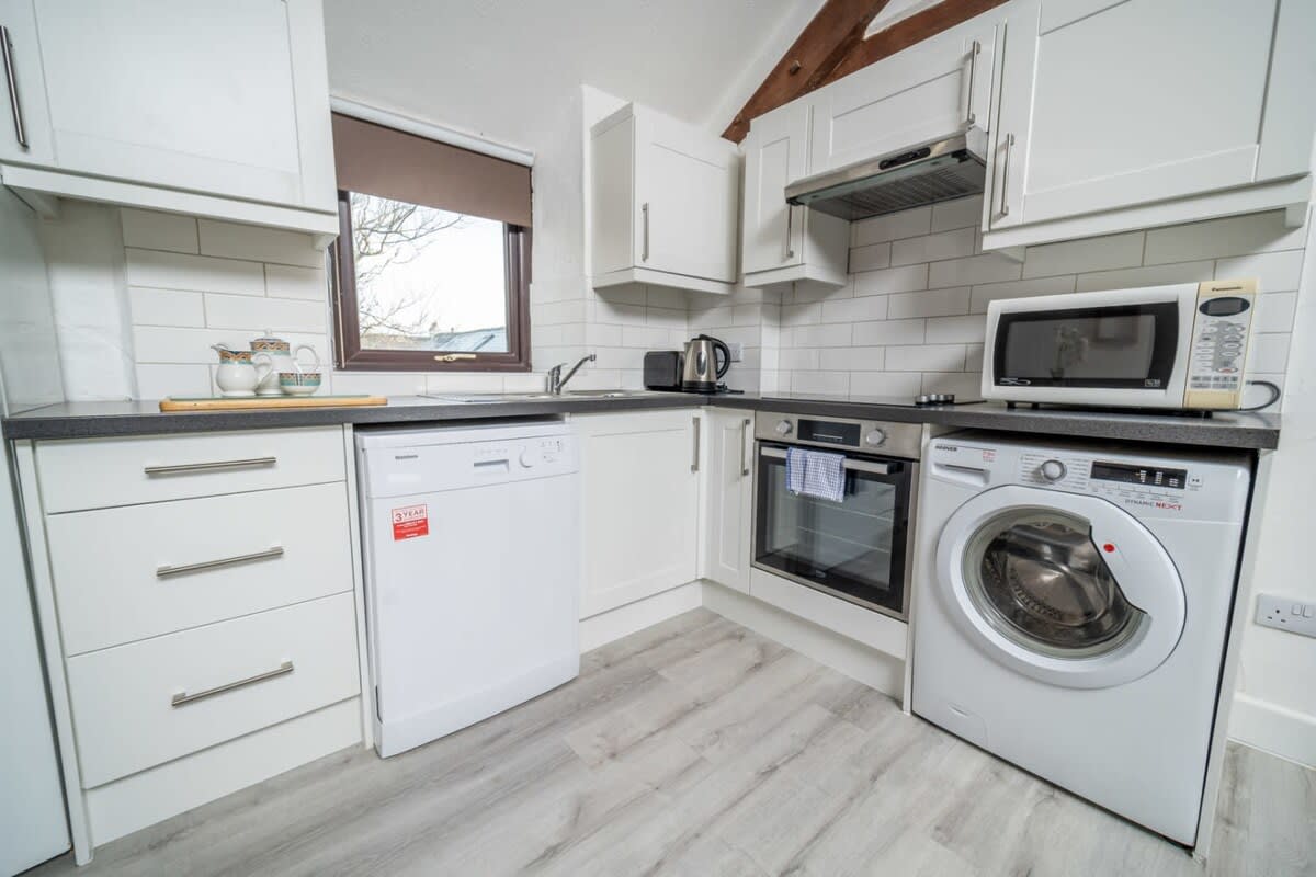 Collection of 2 Lovely Holiday Cottages nr Bude