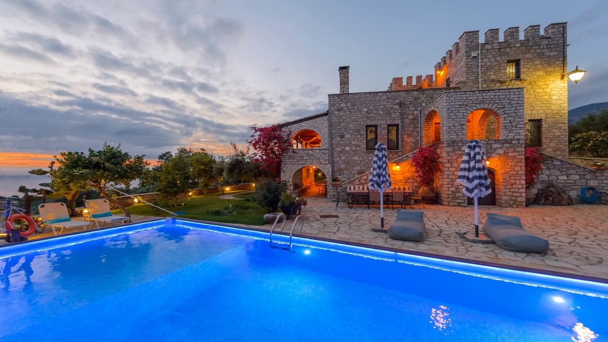Once Upon a Time - A Castle of Magical Sunsets — Kalamata, Messina — vacation rental