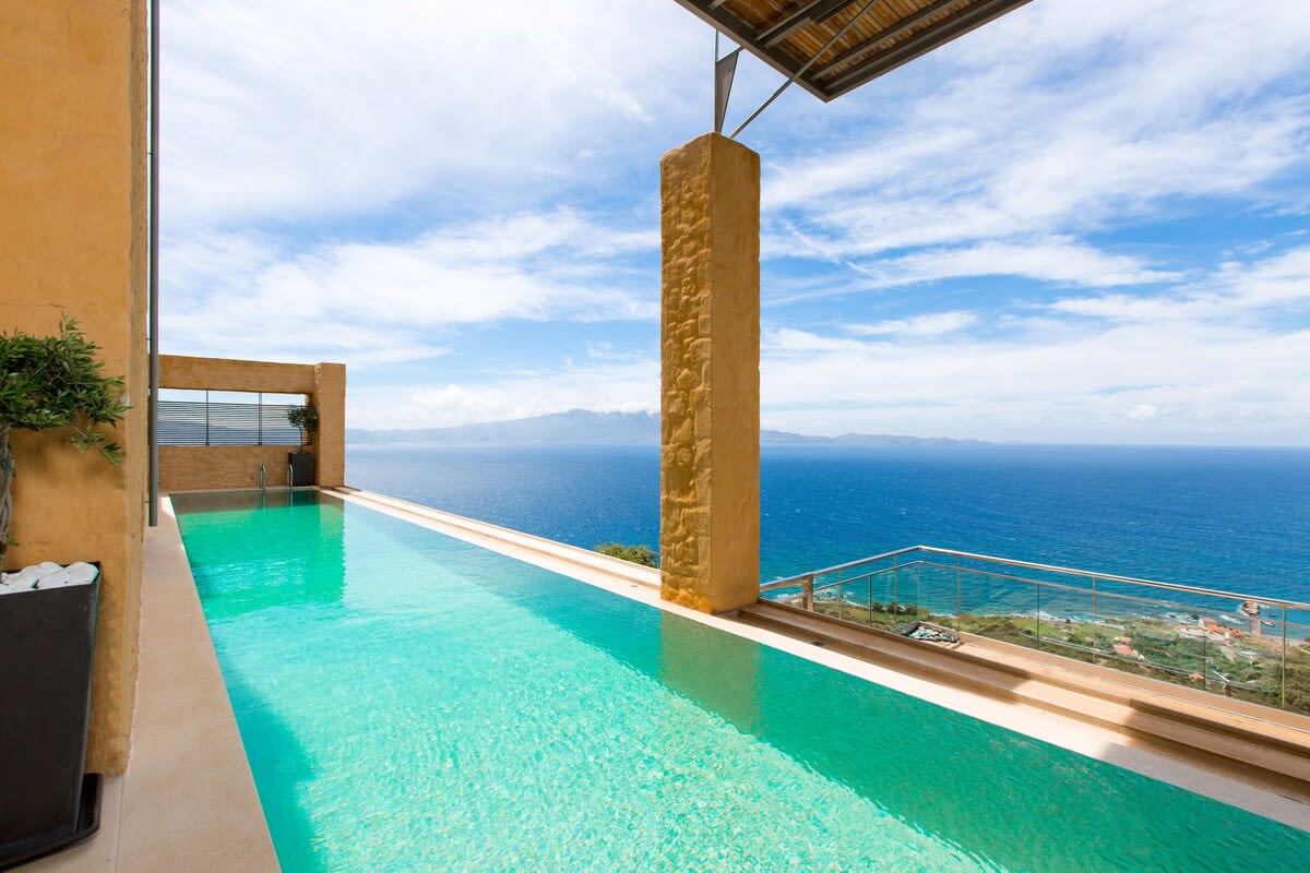 Eleni's Serenity - Discovering Sapphire Harmonies — Ravdoucha — vacation rental