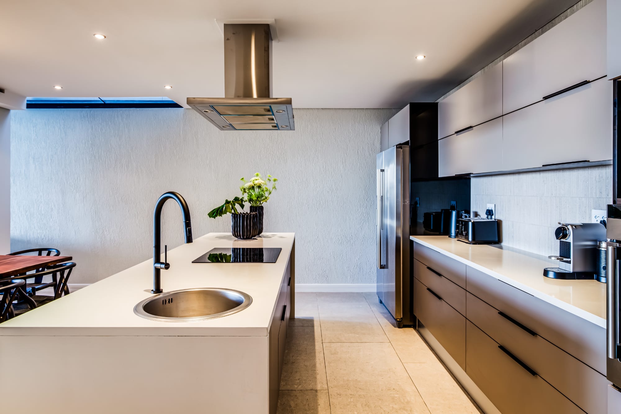 Luxurious Villa w Sea City Views Splendor Views 10