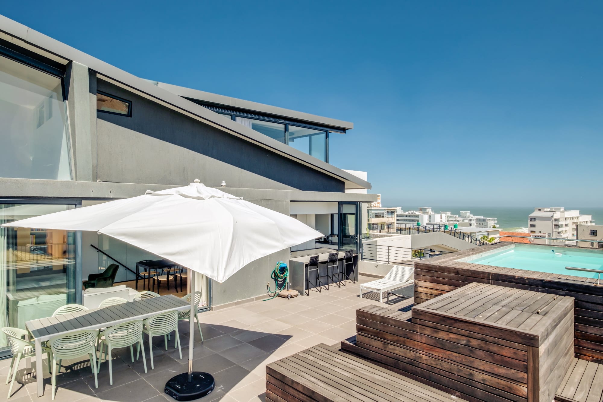 Cape Town Penthouse w Lovely Views Quendon Penthouse | Photo 3