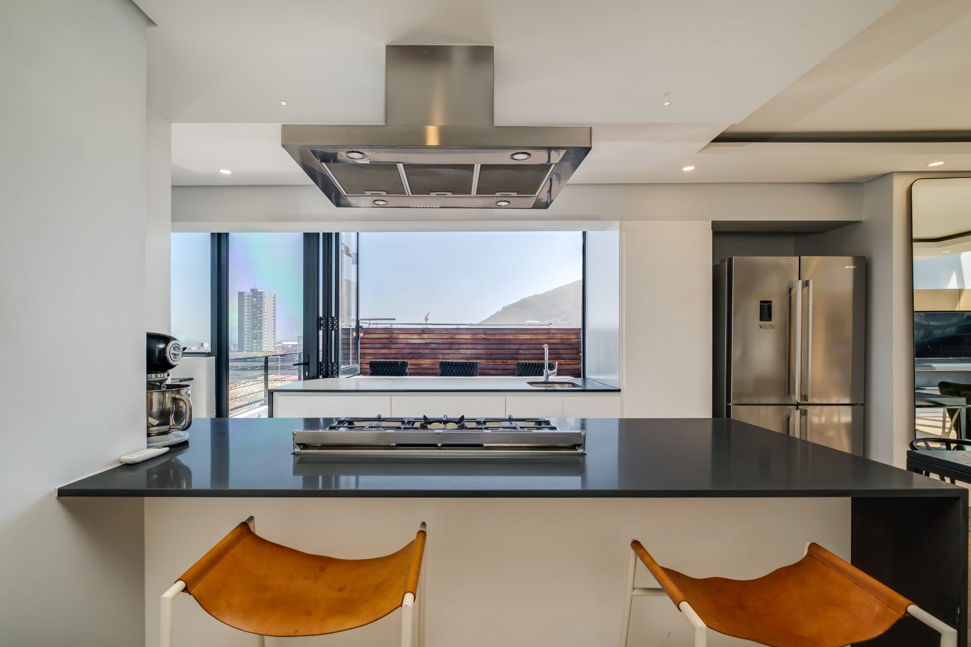 Cape Town Penthouse w Lovely Views Quendon Penthouse 8
