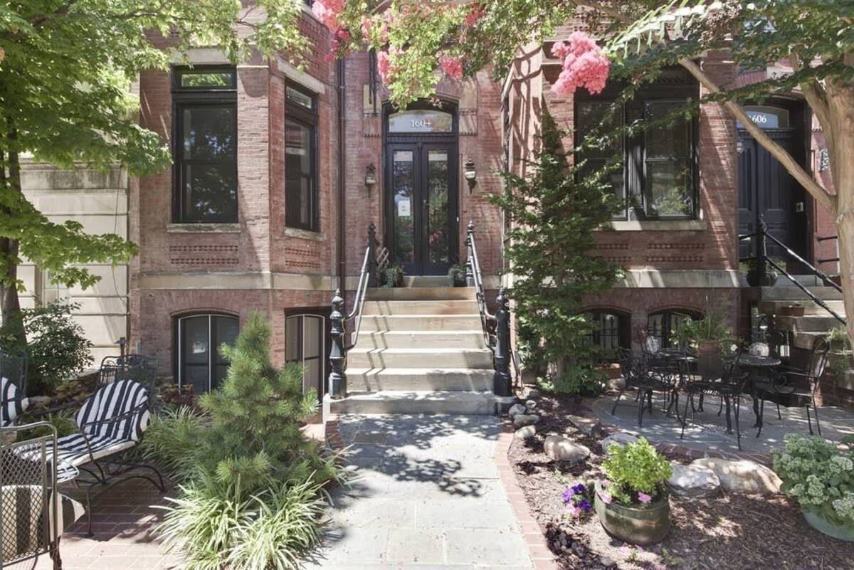 Historic DuPont Circle Inn ~ Victorian Room 4