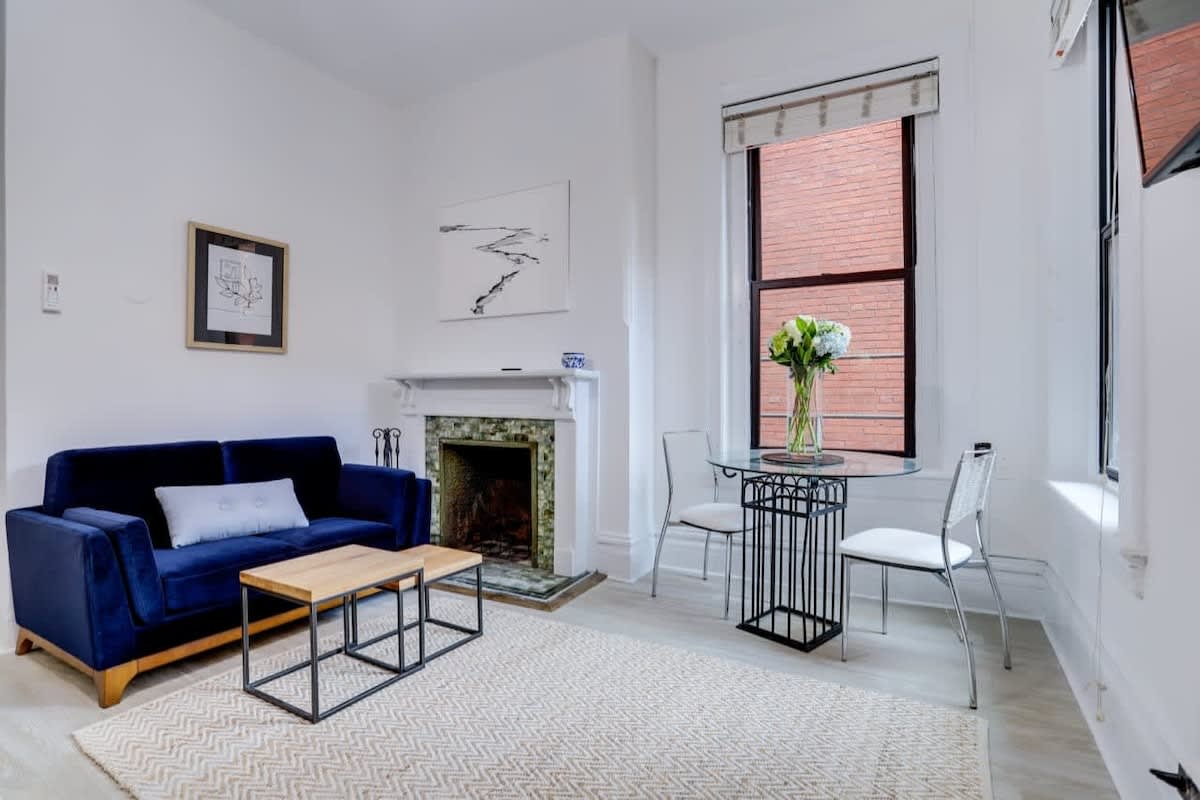 Sojourn on R 202 1 BR unit — District of Columbia, DC — vacation rental