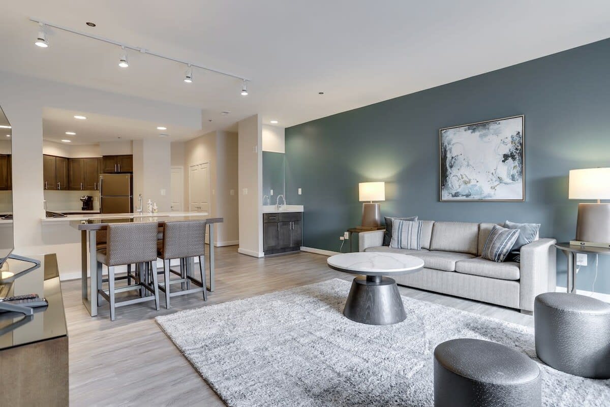 Sojourn | Courtland Towers w/ Entertainment Area — Arlington, VA — vacation rental