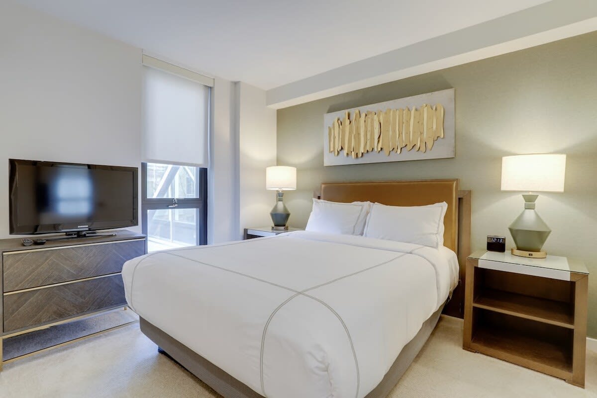 Sojourn | VA Square | 1 BR 6