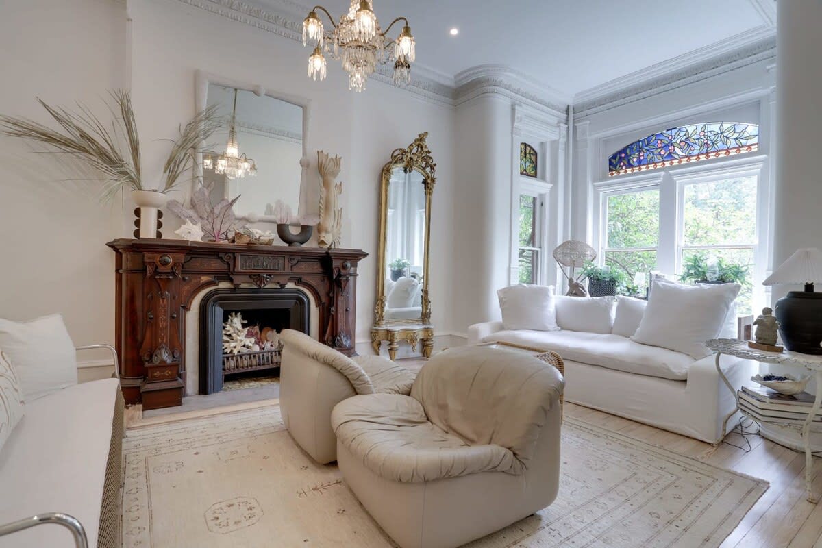 Historic, update estate home on THE E Capitol — District of Columbia, DC — vacation rental