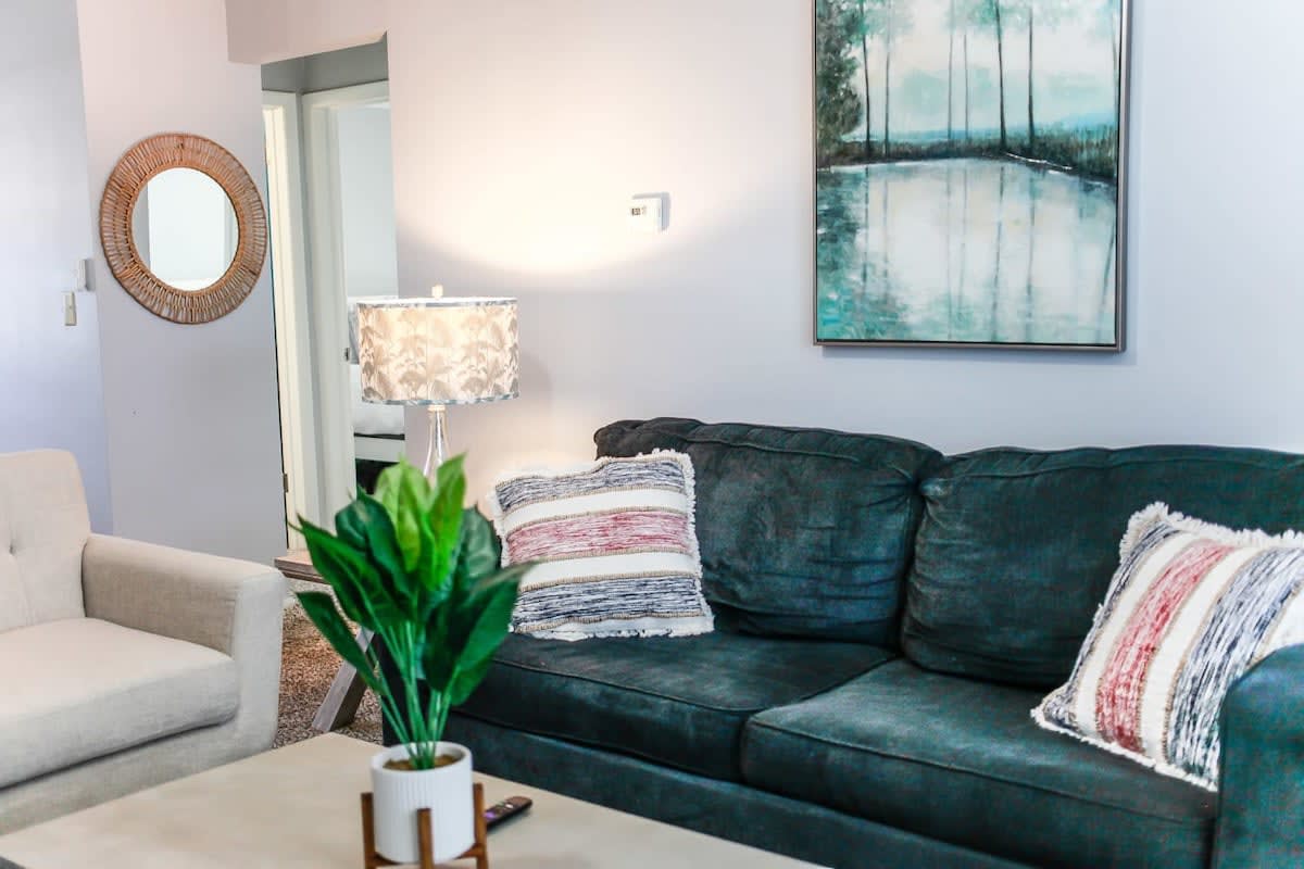 Sojourn | Ocean Hideaway unit 4 | 2 Bedroom — Norfolk, VA — vacation rental