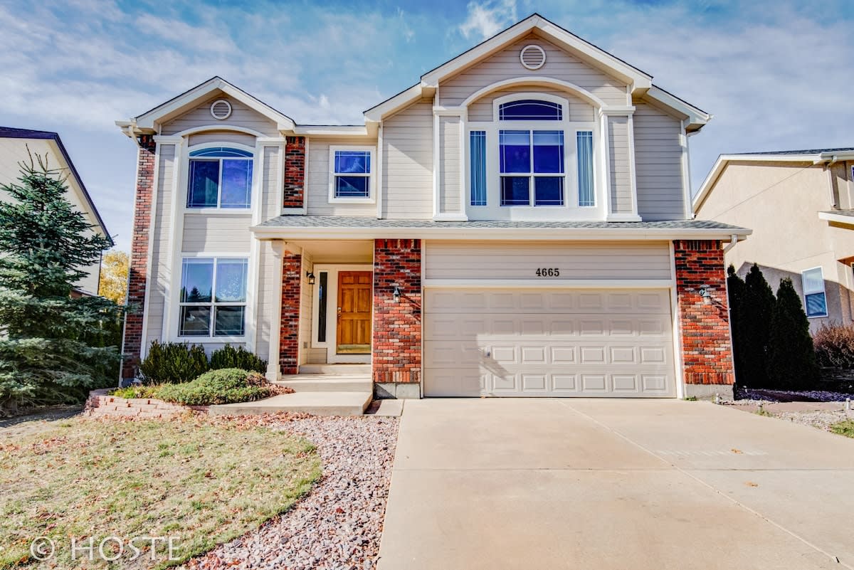 Mountain view deck HotTub Theater in BridlePass CO 2